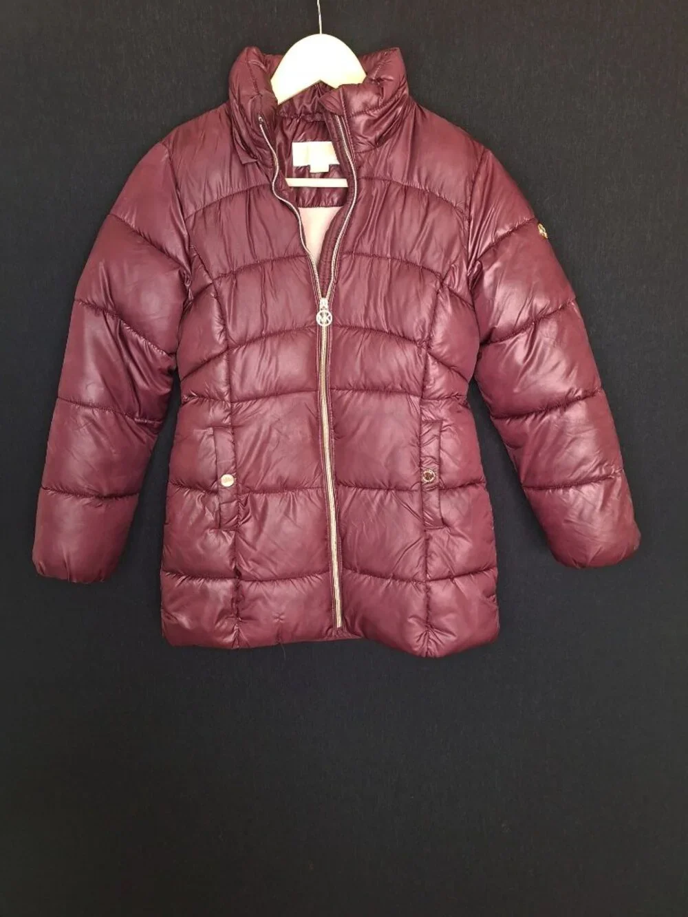 💙 Michael Kors Girls Burgundy Puffer Jacket Fleece Lined Size 14 or XL Gold Log